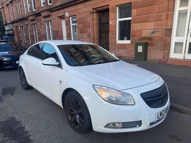 Vauxhall, INSIGNIA, Hatchback, 2013, Manual, 1956 (cc), 5 doors
