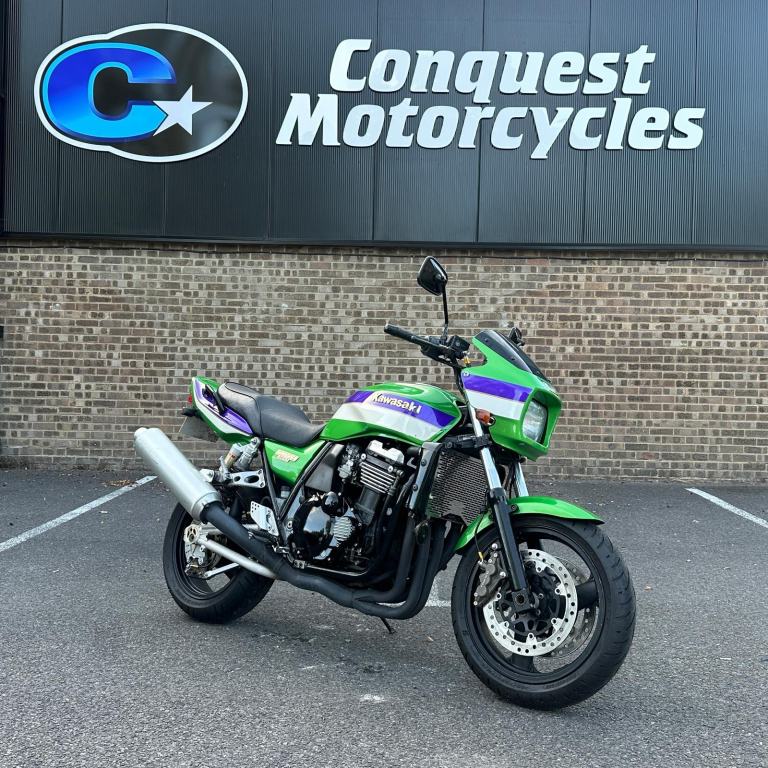 Kawasaki ZRX 1100. Low milage muscle bike