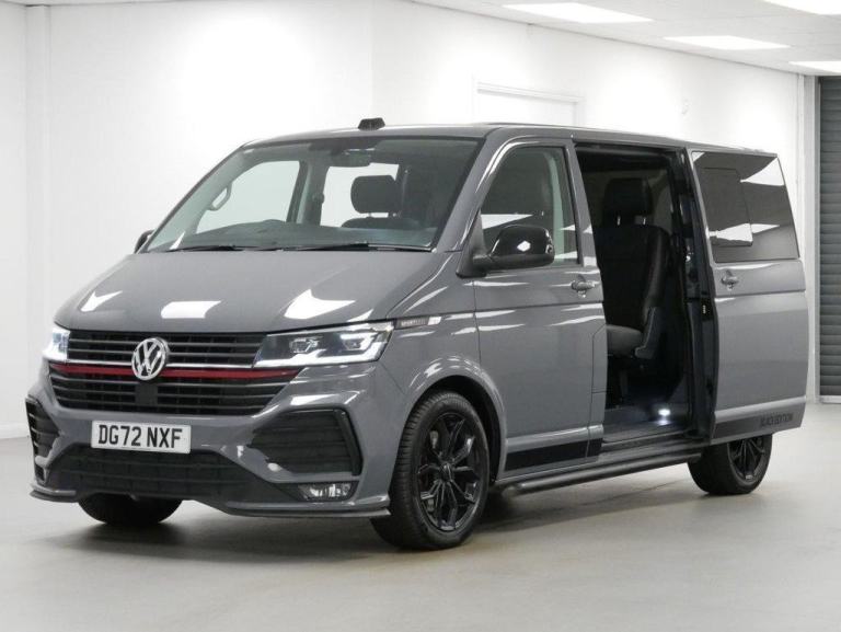 72 VW TRANSPORTER T32 2.0 BITDI 204 SPORTLINE BLACK EDITION DSG KOMBI 5 SEATER
