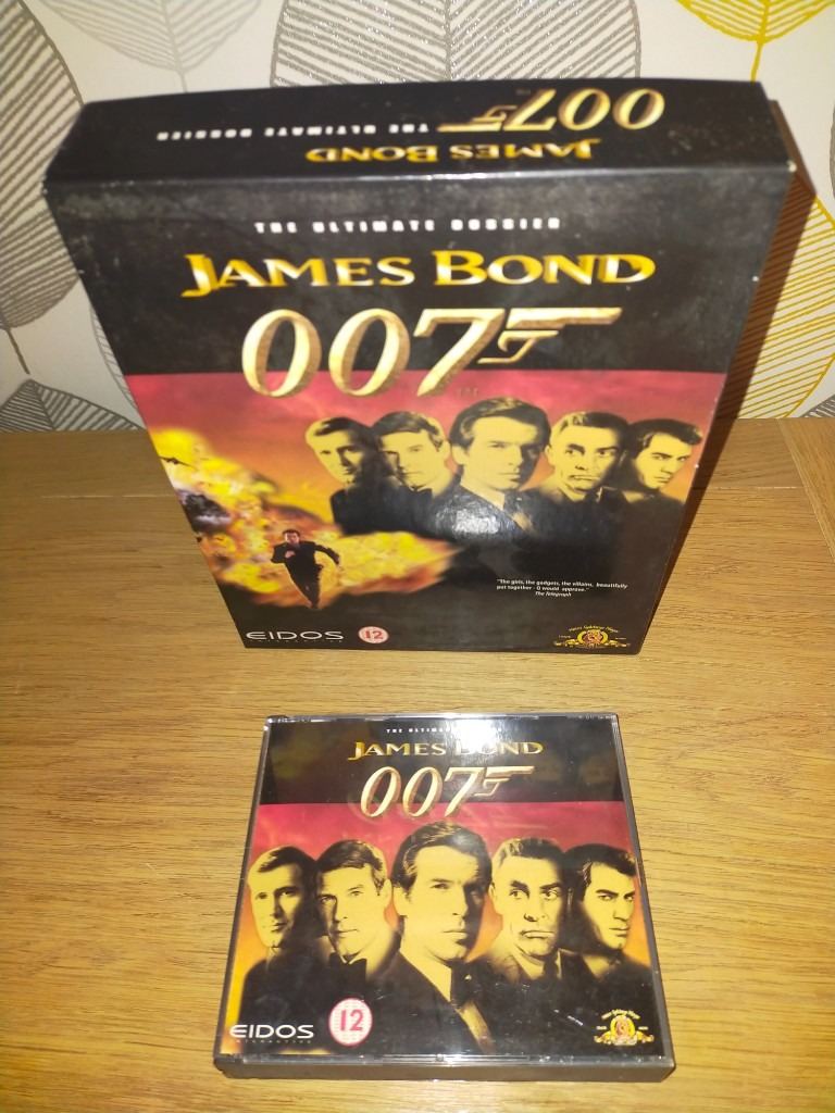 James Bond 007 The Ultimate Dossier CD 2 Disc PC CD ROM