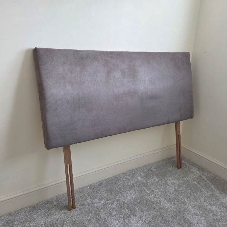 Double headboard 