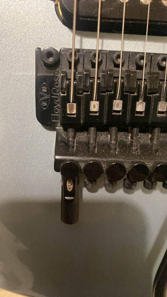 EVH 5150 Standard Series in Ice Blue metallic