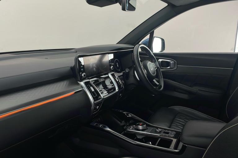  Kia Sorento 1.6 T Gdi 13.8kwh 4 Suv 5dr Petrol Plug In Hybrid Auto Awd Euro 6