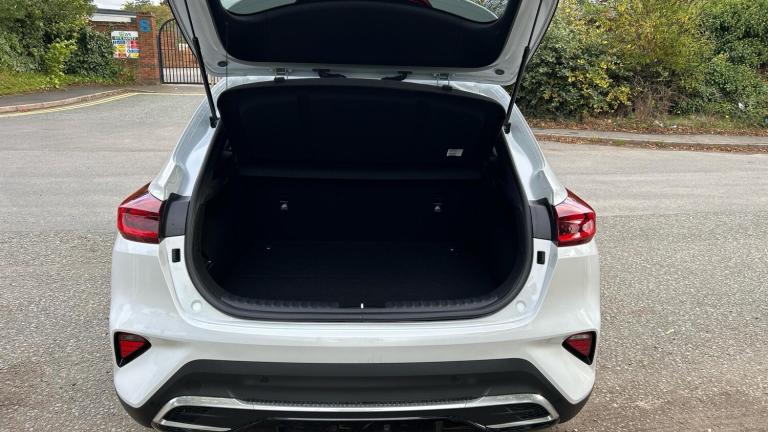 2025 Kia XCeed 1.5 T-GDi MT 3 HATCHBACK Petrol Manual