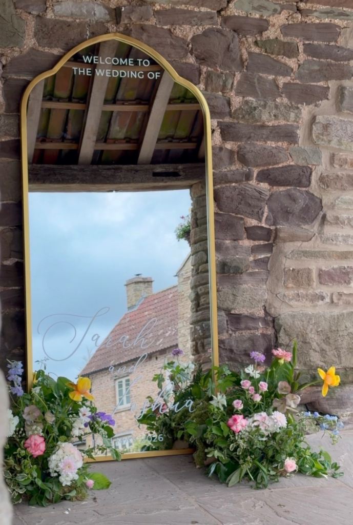 Large Gold Framed Arch Mirror – Wedding Welcome Sign
