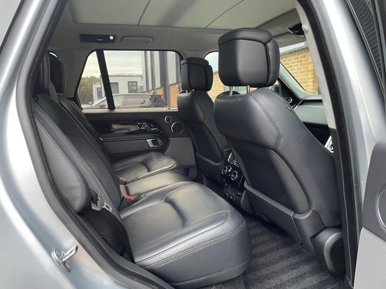 2018 Land Rover Range Rover 4.4 SDV8 Autobiography 4dr Auto ESTATE Diesel Automatic