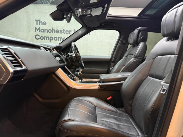 2020 Land Rover Range Rover Sport 3.0 SD V6 Autobiography Dynamic Auto 4WD Euro 6 (s/s) 5dr ESTAT...