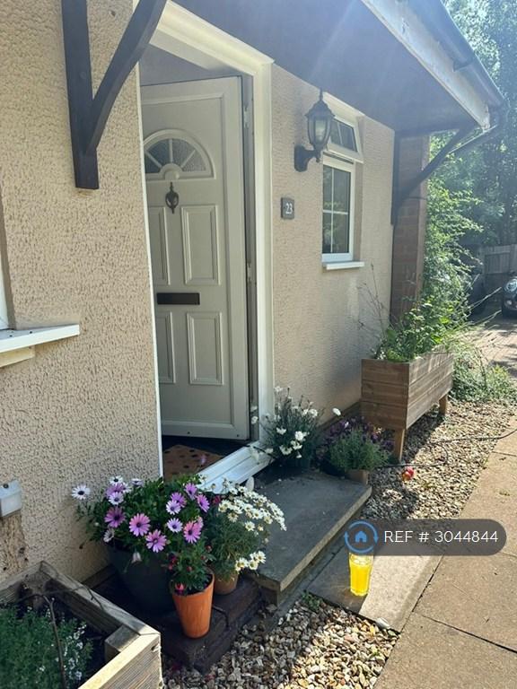 2 bedroom house in Morden Road, Papworth Everard, CB23 (2 bed) (#3044844)