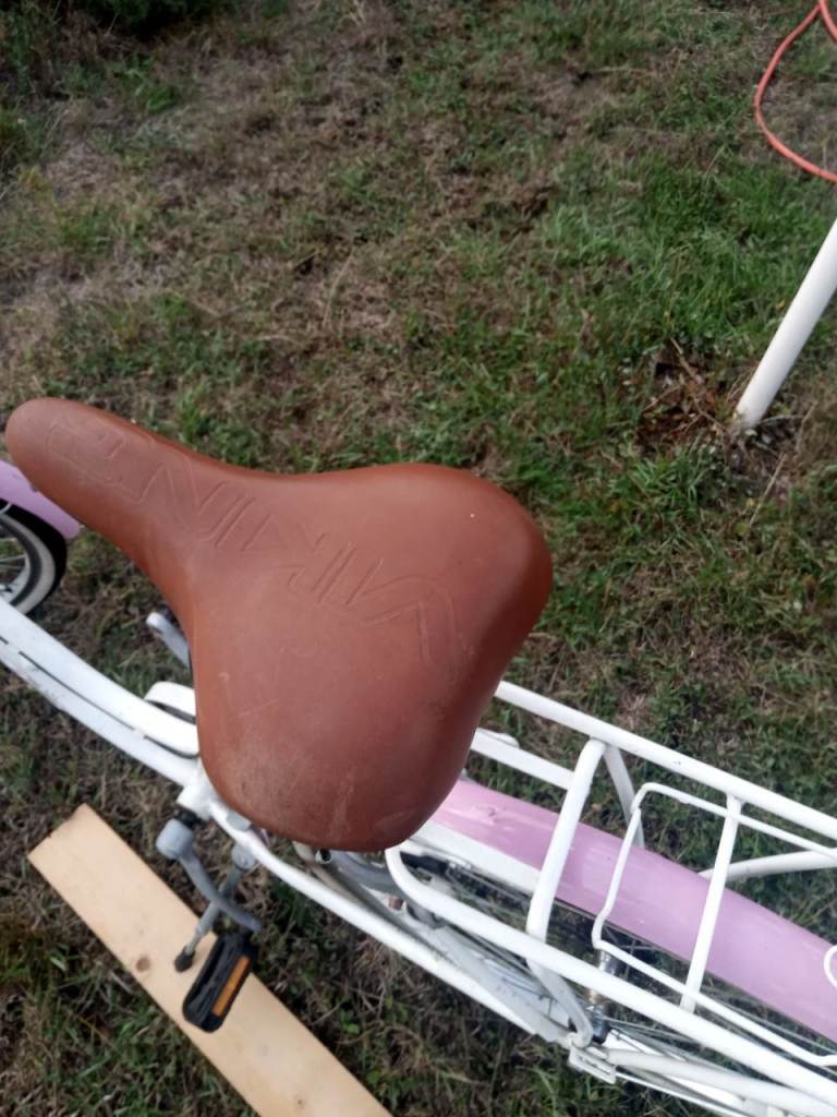 White and Pink Ladies Bike with Basket and Rear Rack