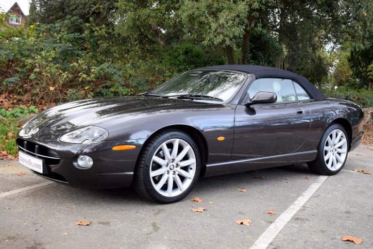 2005 Jaguar XK8 4.2 2dr Auto CONVERTIBLE PETROL Automatic