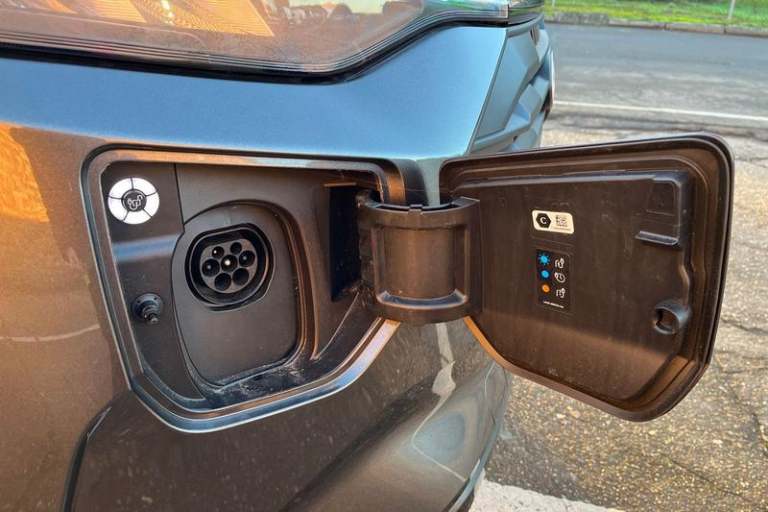 2025 Ford Transit Custom 320 Limited AUTO L2 LWB Double Cab In Van FWD 2.5 PHEV 232ps Low Roof Au...