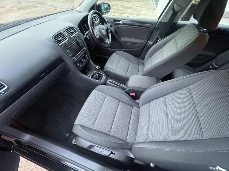 2011 Volkswagen Golf 1.6 TDi 105 BlueMotion Tech Match 5dr HATCHBACK DIESEL Manual