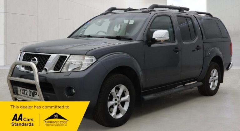 Nissan Navara DCI TEKNA 4X4 SHR DCB