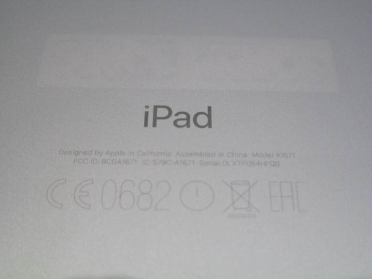 Apple iPad Pro 2nd Gen. 12.9 inch- 512GB, Wi-Fi, - Space Grey -Excellent Cond.