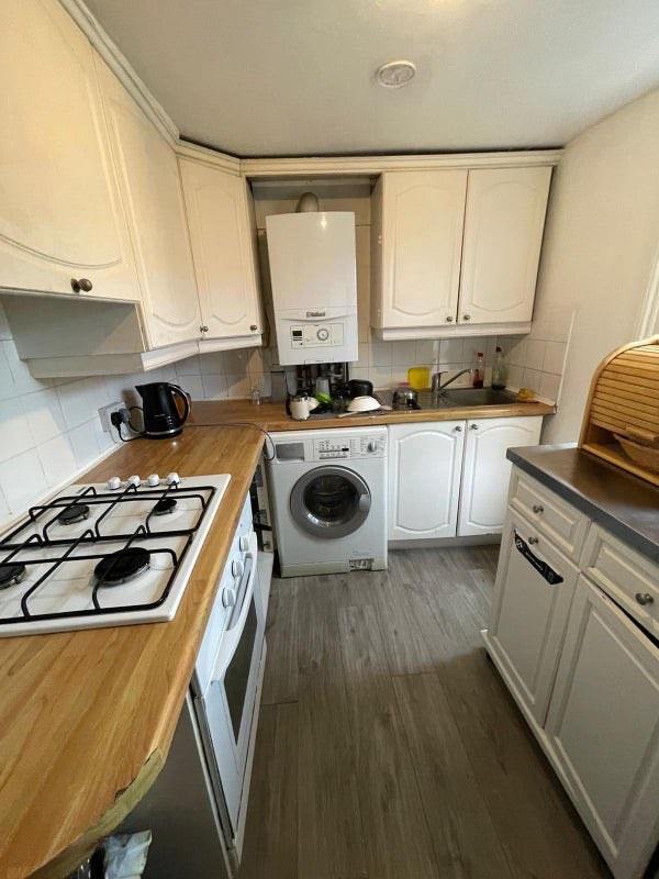 🌿Spacious Master Room for Rent Near Finsbury – N4📍