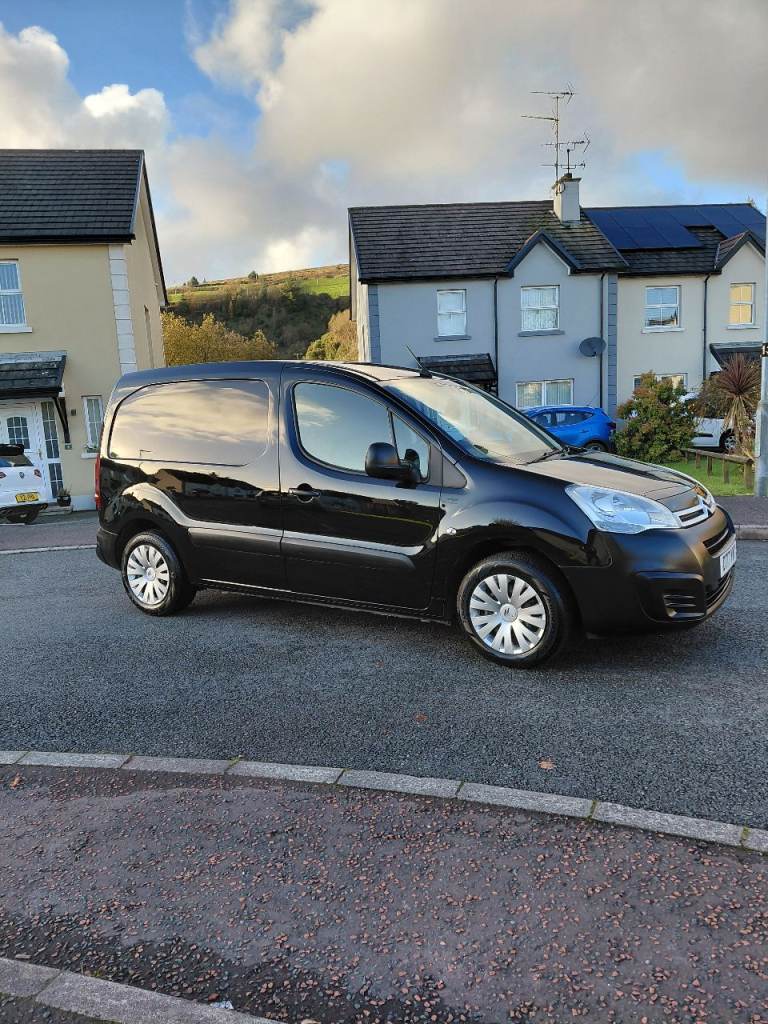 image for 2017 citroen berlingo 1.6 hdi full year mot