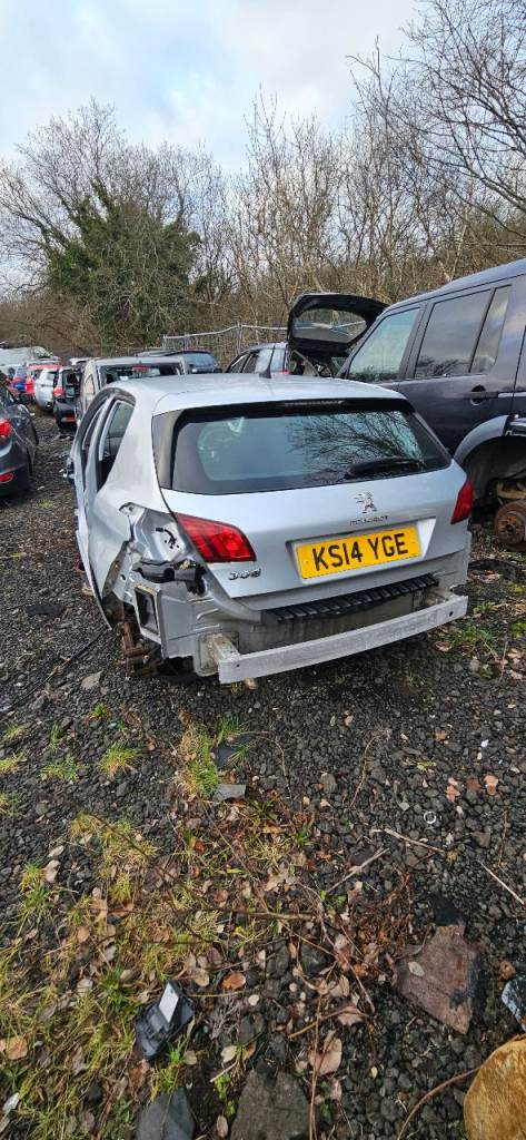 Peugeot 308 14 plate breaking 