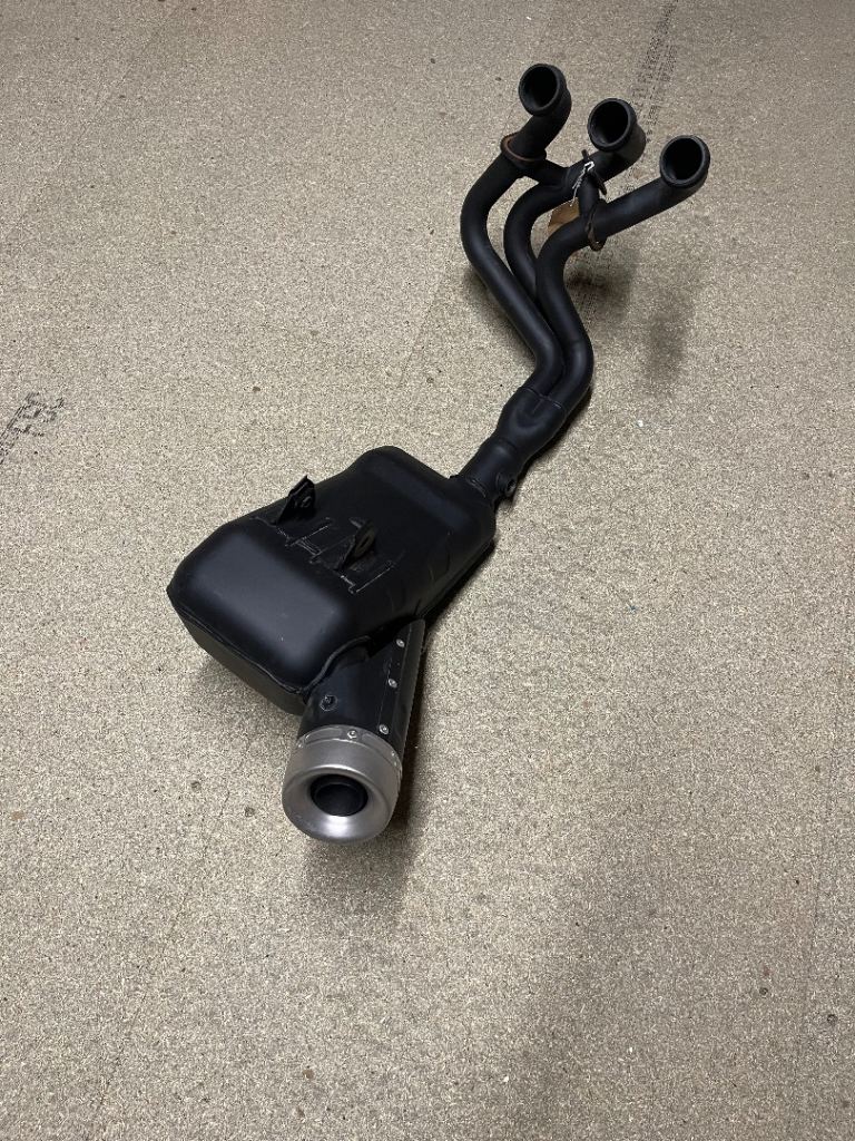 Xsr 900 2016 original exhaust 
