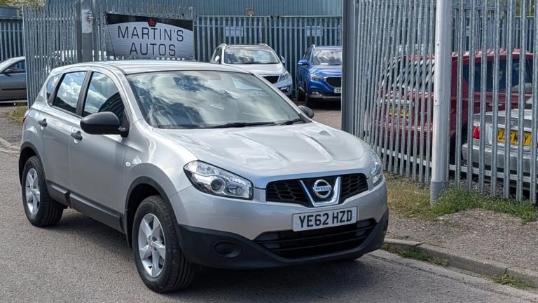 2012 Nissan Qashqai 1.6 [117] Visia 5dr HATCHBACK Petrol Manual