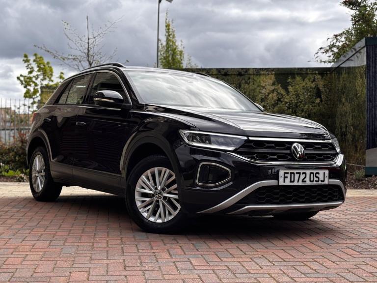 2023 Volkswagen T-Roc 1.5 TSI Life DSG Euro 6 (s/s) 5dr HATCHBACK Petrol Automatic