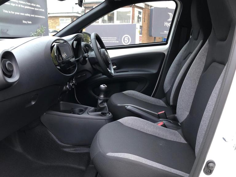 2025 Toyota Aygo X 1.0 VVT-i Pure 5dr Hatchback Petrol Manual