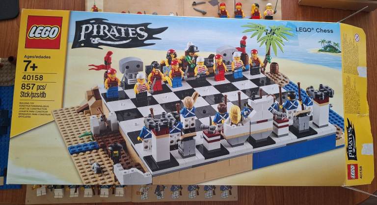 LEGO Pirates Chess Set 40158 – Complete in Box