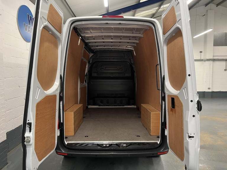 2024 Mercedes-Benz Sprinter 3.5t H1 Premium Van PANEL VAN DIESEL Manual