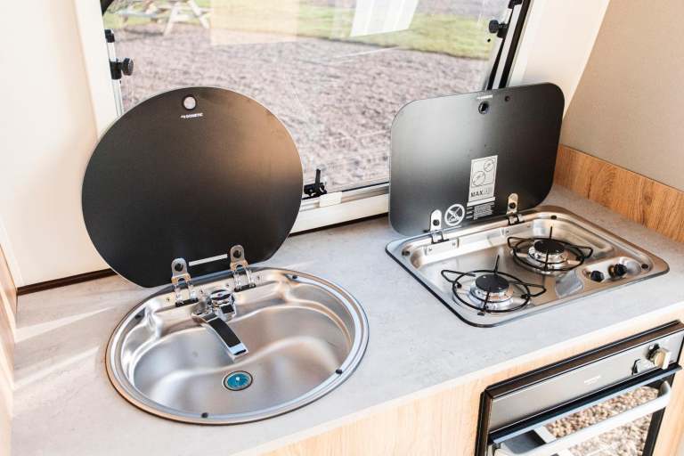 Freedom Jetstream Twin Sport Flare | Small 2 Berth Caravan with Shower