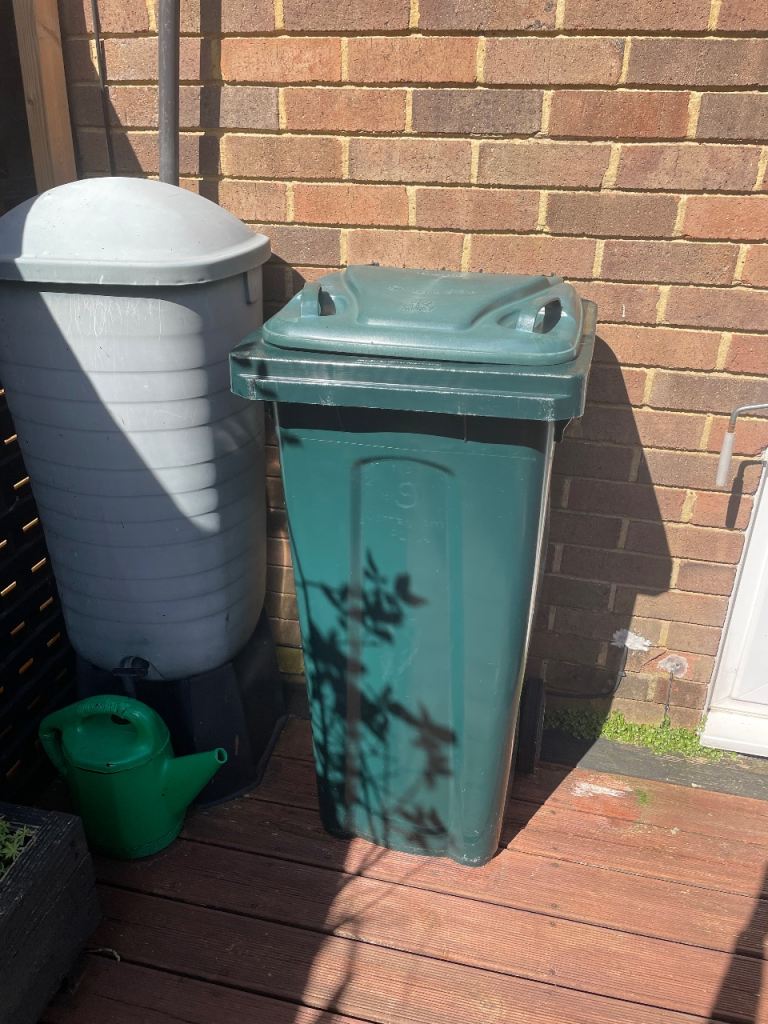 Sankey140L Wheelie Bin - Used, clean n GC