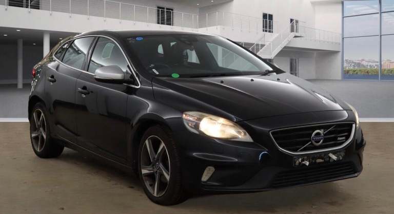 2013 Volvo V40 D2 R DESIGN 5dr HATCHBACK Diesel Manual