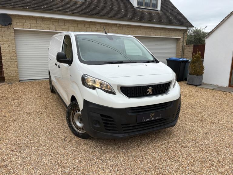  Peugeot Expert 1.5 BlueHDi 1000 Professional Standard Panel Van MWB Euro 6 (s/s) 6dr Diesel Manual