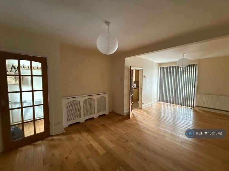 3 bedroom house in Ventnor Street, Nuneaton, CV10 (3 bed) (#1501542)