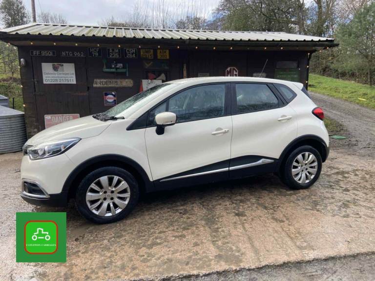 RENAULT CAPTUR 0.9 EXPRESSION 2013 HUGE SERVICE HISTORY & FULL TEST SEE VIDEO