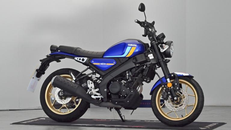 2024 Yamaha XSR125 125 Euro 5 Roadster/Retro Petrol Manual