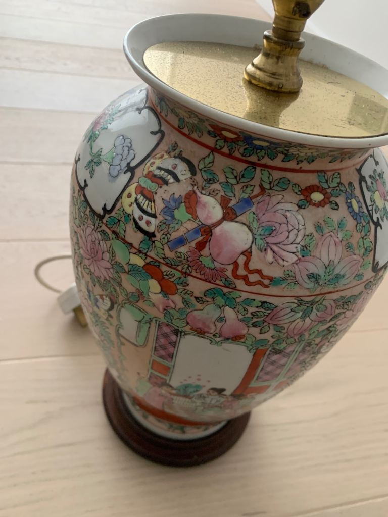 Chinese style multi-coloured porcelain table lamp