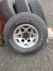 5 x 4x4 16 inch 275/75 16 Tyres Shogun Isuzu Trooper Hilux Terracan Pajero