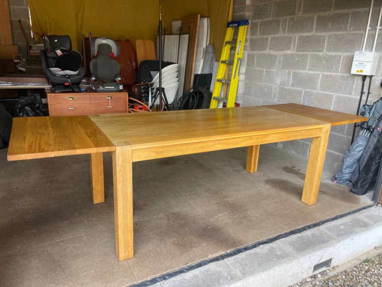 John Lewis Solid Oak large 10 seater Extending Dining Table 