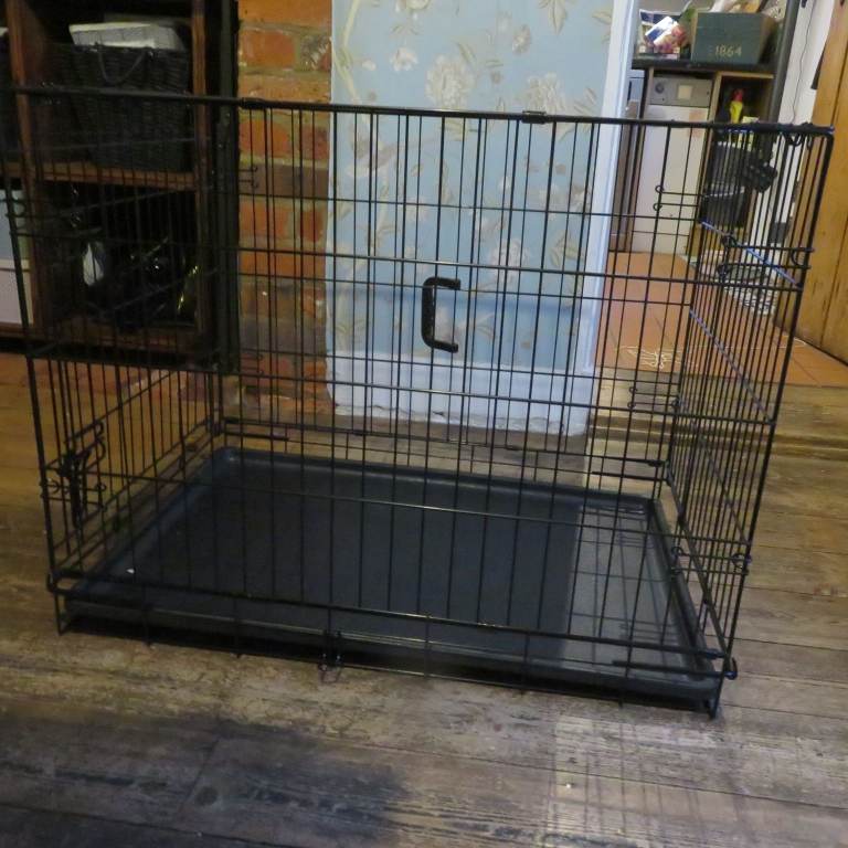 Medium dog or pet crate
