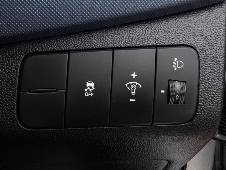 2015 Hyundai i10 1.2 SE 5dr HATCHBACK Petrol Manual