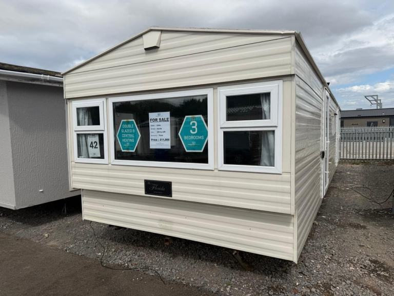 35x10ft 3 Bed Static Caravan - Double Glazed & Central Heated - Offsite Sale