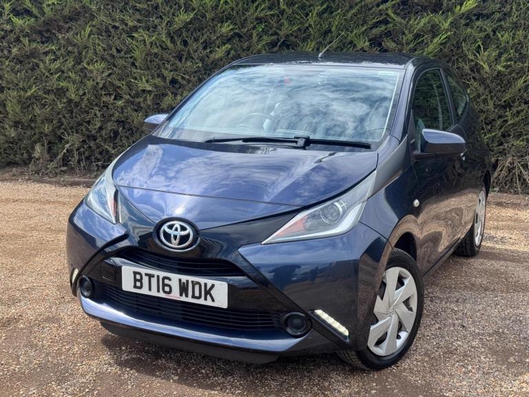 2016 Toyota AYGO 1.0 VVT-i x-play Euro 6 3dr HATCHBACK Petrol Manual