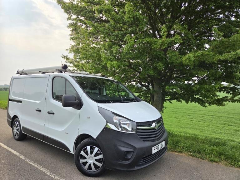VAUXHALL VIVARO 1.6 CDTi 2900 ecoFLEX 2017