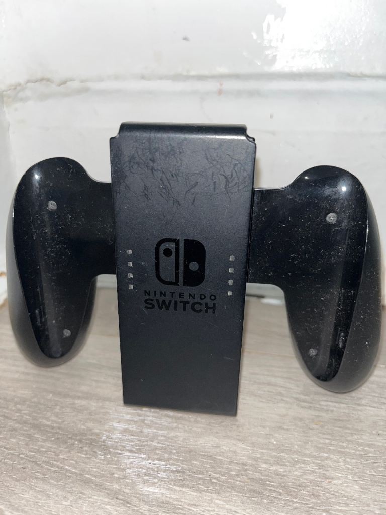 Nintendo Switch Official Joy-Con Grip Holder - Black