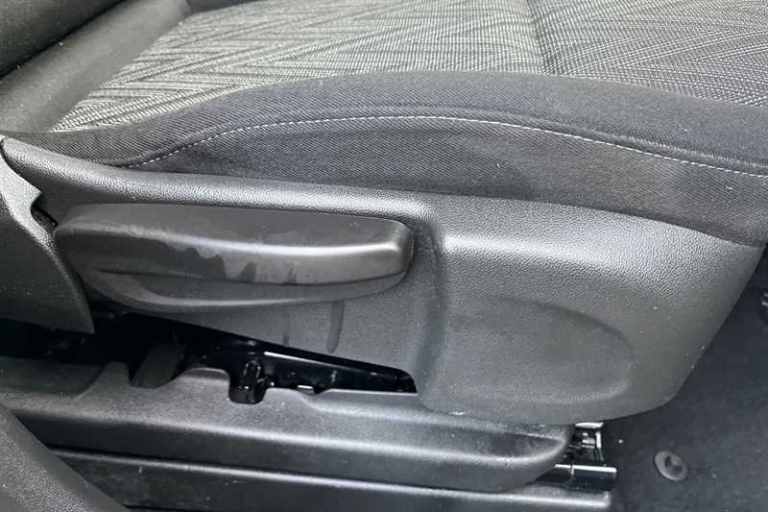 2021 Vauxhall Crossland X 1.2T [110] Griffin 5dr [6 Spd] [Start Stop] HATCHBACK PETROL Manual