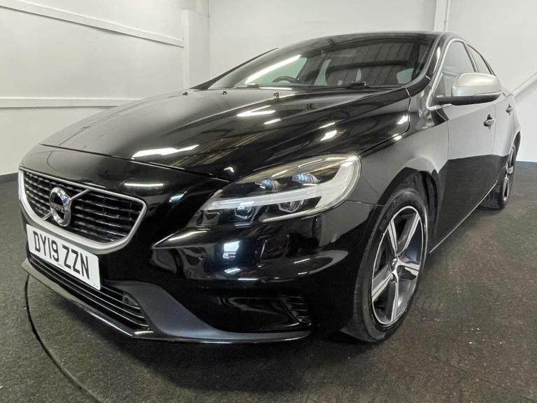 2019 Volvo V40 T3 [152] R DESIGN Edition 5dr Geartronic HATCHBACK PETROL Automatic
