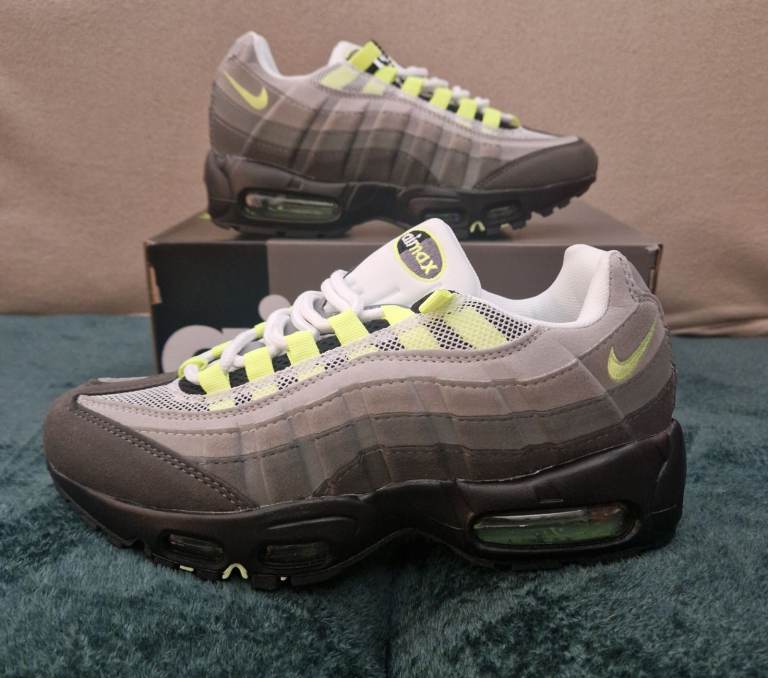 Nike Air Max 95 Trainers - Grey/Neon Yellow Brand New With Box 