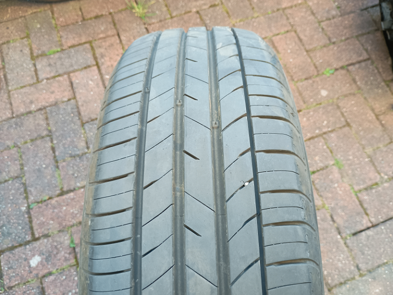 2 x 205 55 19" TYRES - FOR ALLOYS WHEELS SUV