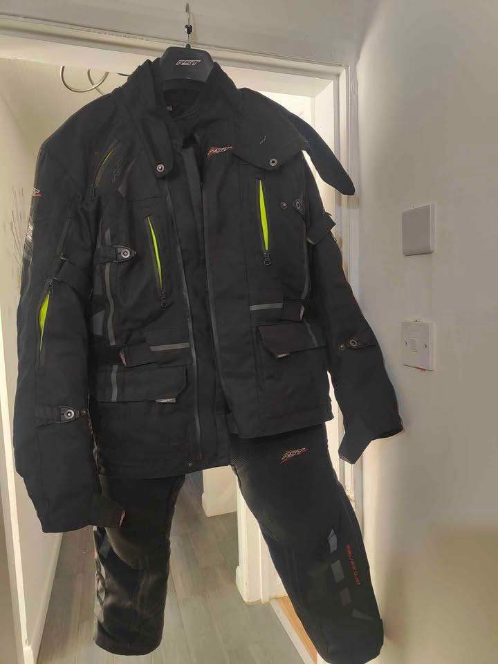 Motorcycle Touring Suit Jacket & Trousers Set