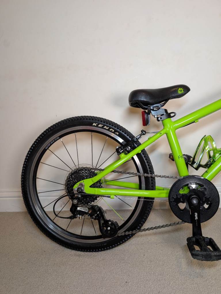 FROG BIKE 53  (5+) IN AMAZING CONDITION. COLLECTION NW LONDON OR BUCKS