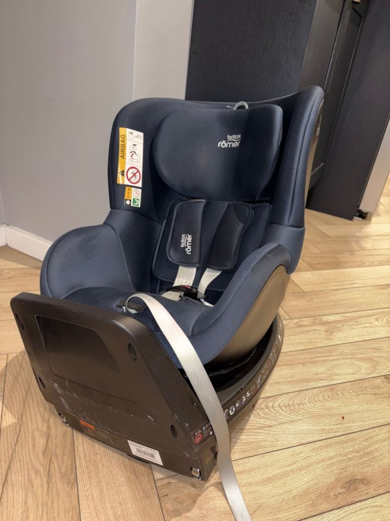 Britax Romer Dualfix M Plus Child Car Seat